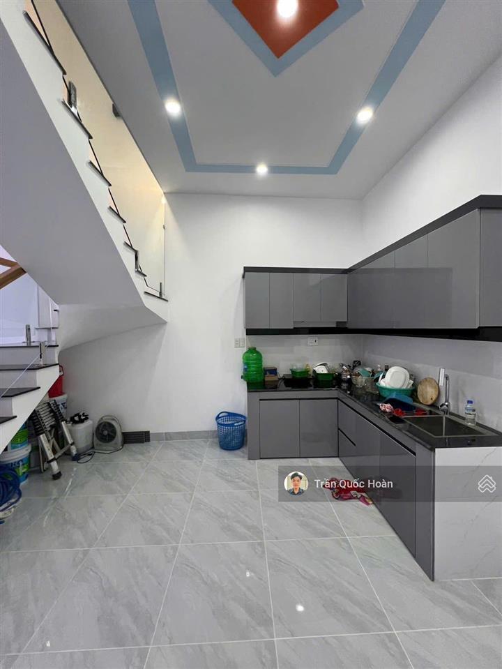 Bán nhà 1 trệt 1 lầu mặt tiền đường p. rạch dừa, vũng tàu, 64m2 thổ cư, giá 4,85 tỷ