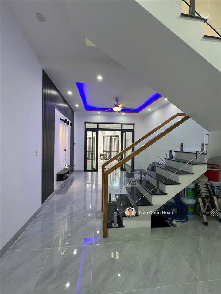 Bán nhà 1 trệt 1 lầu mặt tiền đường p. rạch dừa, vũng tàu, 64m2 thổ cư, giá 4,85 tỷ