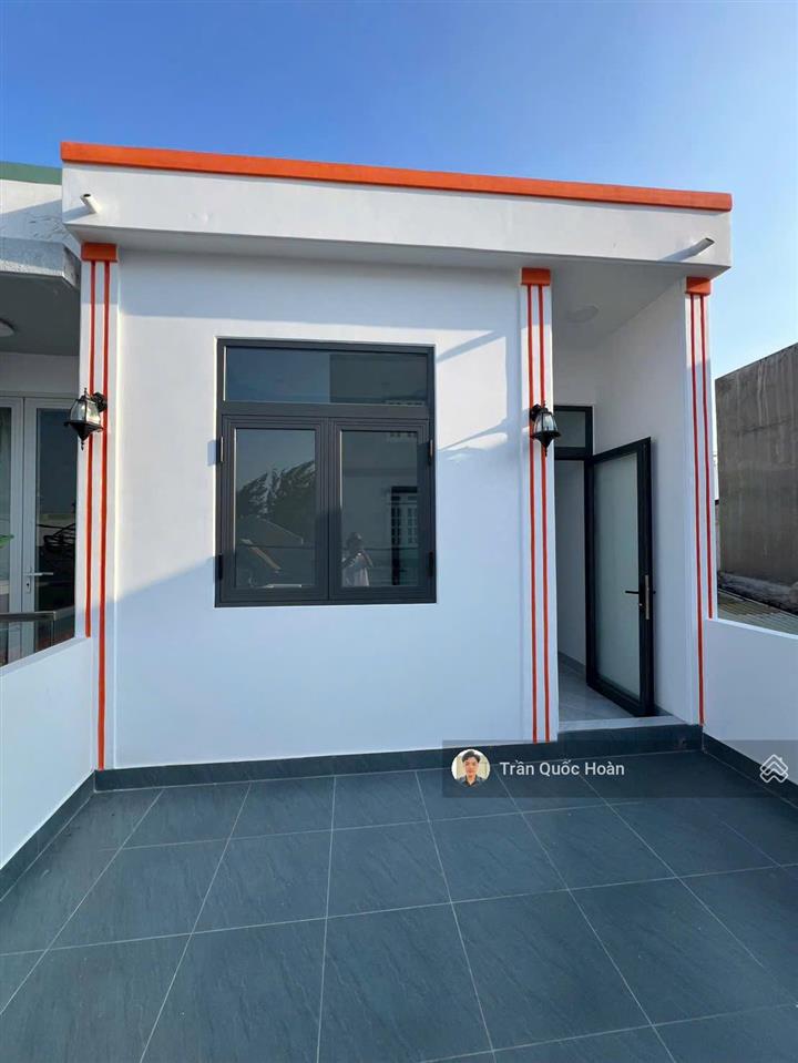 Bán nhà 1 trệt 1 lầu mặt tiền đường p. rạch dừa, vũng tàu, 64m2 thổ cư, giá 4,85 tỷ