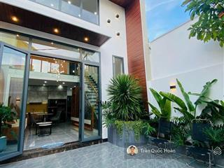 Bán nhà mặt tiền phạm thế hiển p. tam thắng vũng tàu, 70m2, 1 trệt 1 lầu, giá 7,5 tỷ