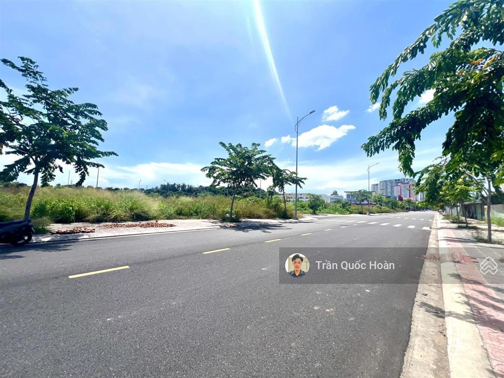 Bán đất mặt tiền trần đại nghĩa, khu chí linh, p. 10, 79,6m2 thổ cư, giá 8,05 tỷ