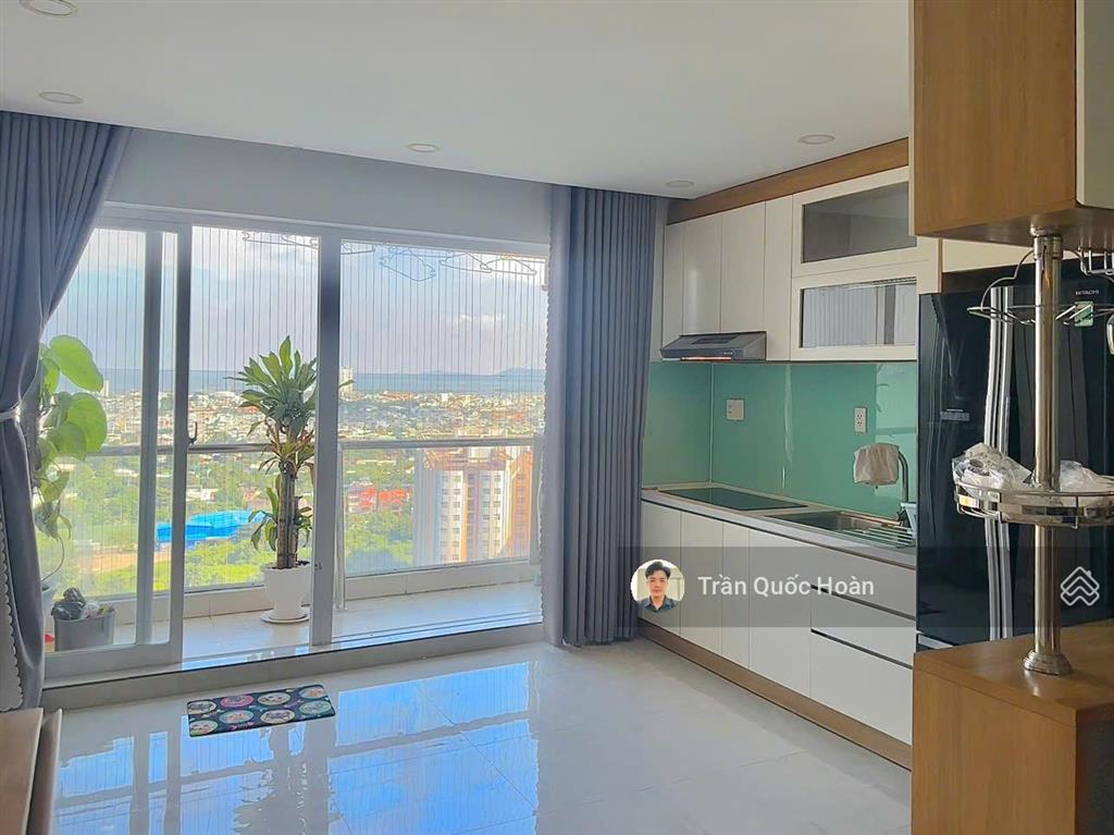 Bán căn hộ dic phoenix, view hồ đẹp, 76m, full nội thất, giá 3,4 tỷ