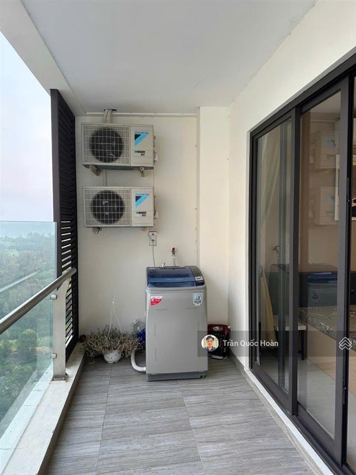 Bán nhanh căn hộ gateway studio tầng cao view biển, 49m2 full nội thất, giá 2,75 tỷ