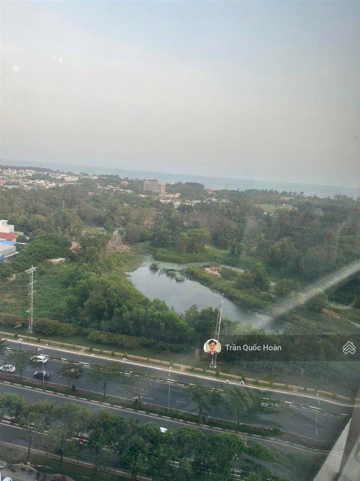 Bán nhanh căn hộ gateway studio tầng cao view biển, 49m2 full nội thất, giá 2,75 tỷ