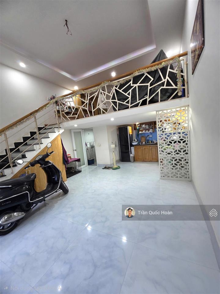 Bán nhà mặt tiền p. 7, vũng tàu, 1 trệt 2 lầu, ngang 4,5m, giá chỉ 4,5 tỷ thương lượng