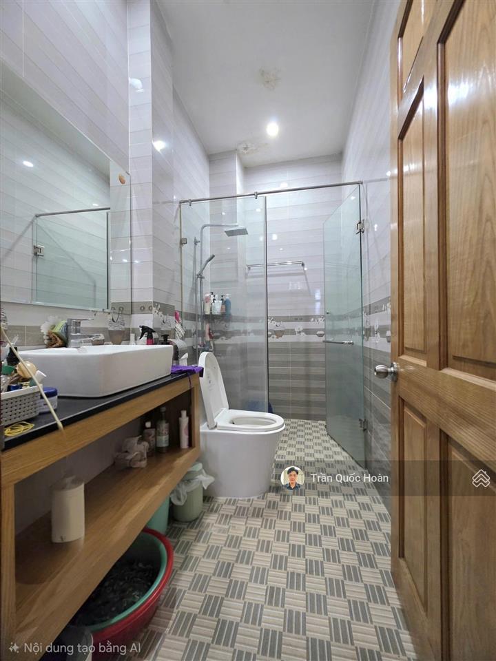 Bán nhà mặt tiền p. 7, vũng tàu, 1 trệt 2 lầu, ngang 4,5m, giá chỉ 4,5 tỷ thương lượng