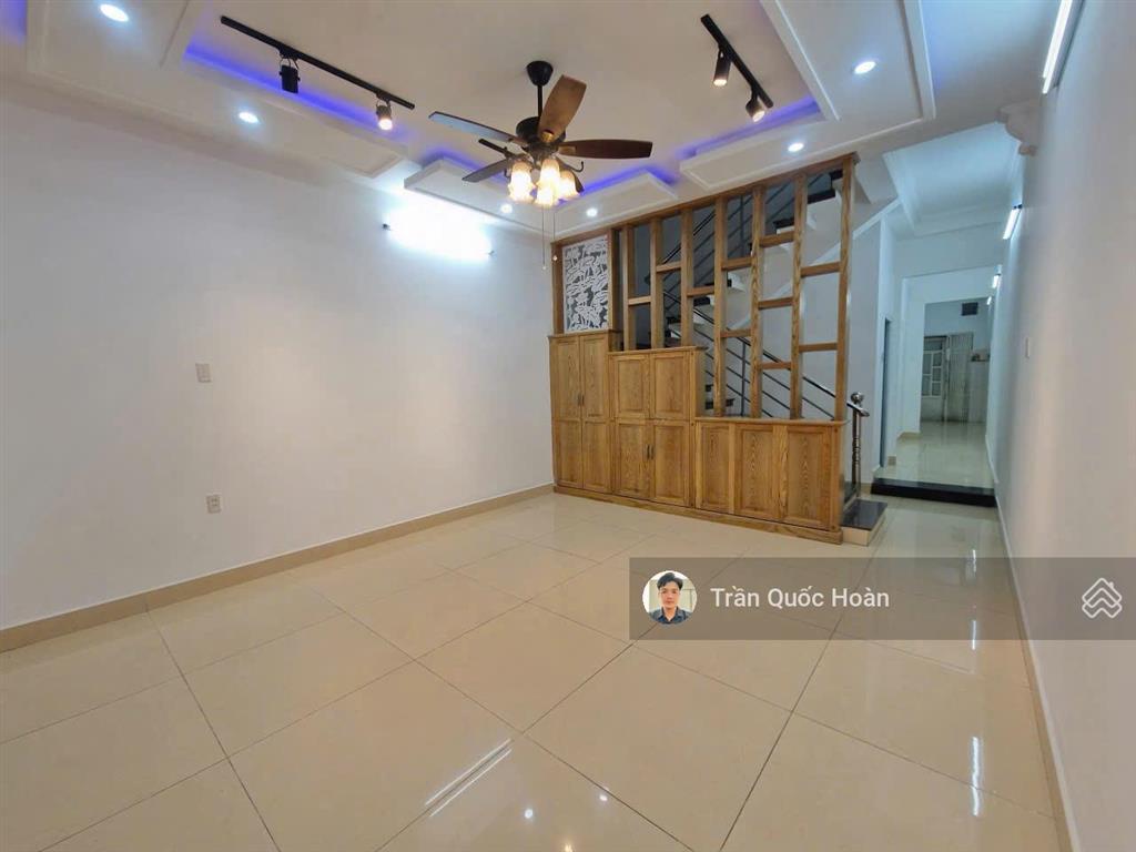 Bán nhà 1 trệt 1 lầu 2 mặt hẻm đường văn cao gần biển bãi sau vũng tàu, 90m2 thổ cư, giá 9,4 tỷ