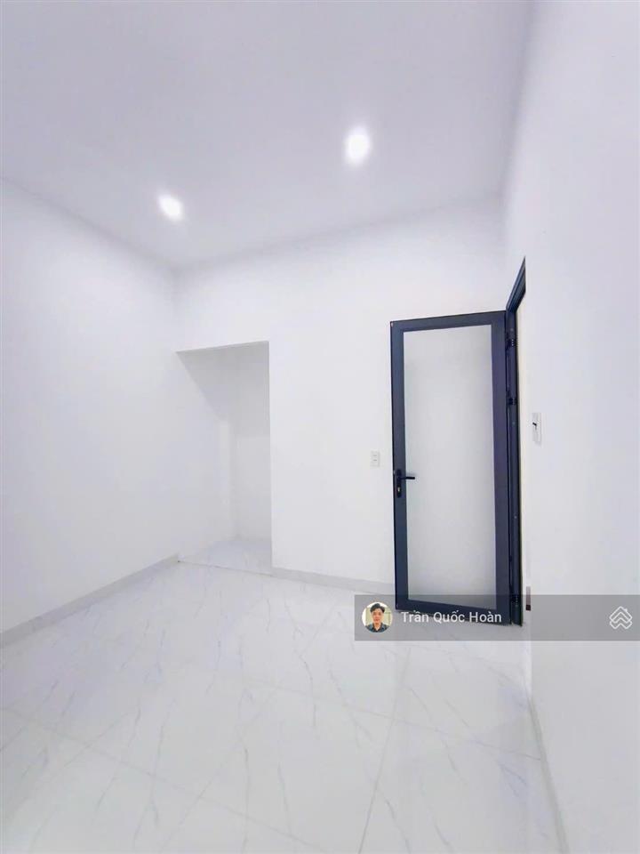 Bán nhà 1 trệt 2 lầu trung tâm vũng tàu, cách biển vài phút, giá 3,45 tỷ