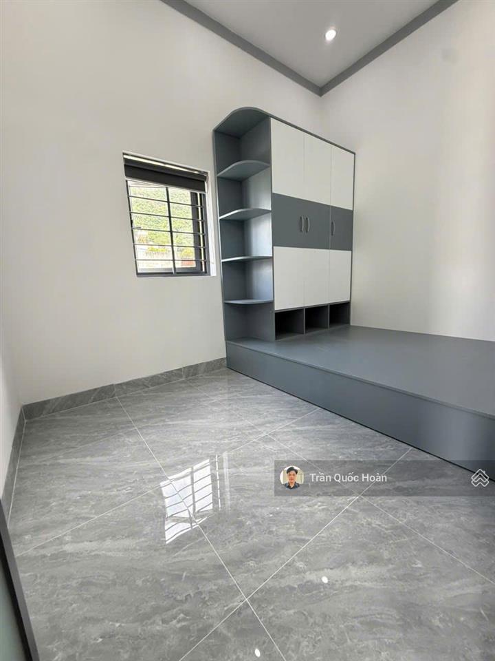 Bán nhà mới 1 trệt 2 lầu hẻm mạc đĩnh chi, 3 phòng ngủ, giá 5,6 tỷ