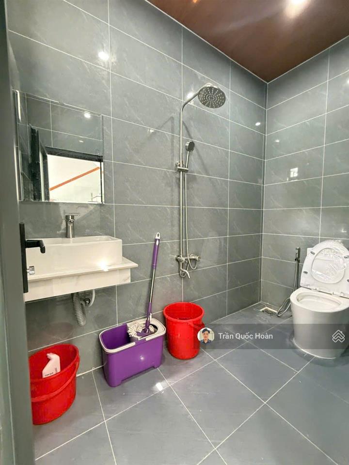 Bán nhà mới 1 trệt 2 lầu hẻm mạc đĩnh chi, 3 phòng ngủ, giá 5,6 tỷ