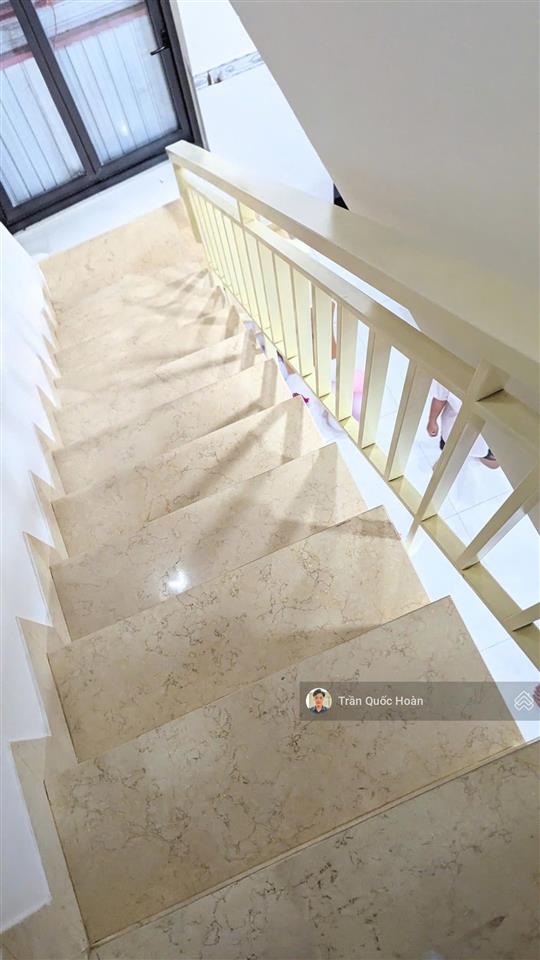 Bán nhà 2 tầng hẻm ô tô 7 chỗ ngô quyền, 65m, giá 4,5 tỷ