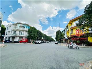 Bán nhà mặt tiền đường n1 khu d2d võ thị sáu có dòng tiền 240tr/năm