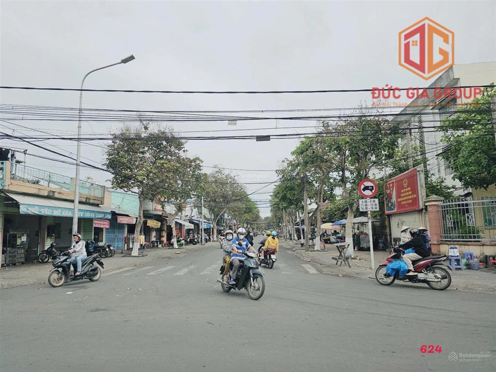 Bán nhà mặt tiền đường huỳnh văn lũy gần chợ biên hòa, giá 6.2 tỷ