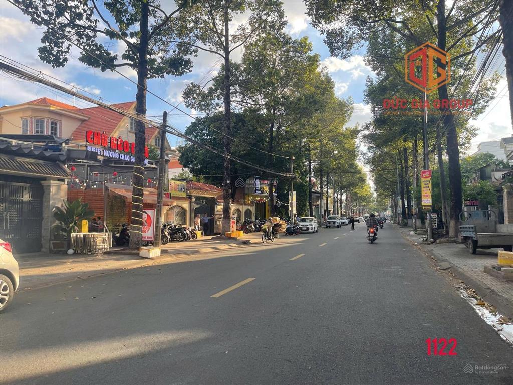 Bán 100m² nhà cấp 4 mặt tiền đường trương định, giá 10,8 tỷ