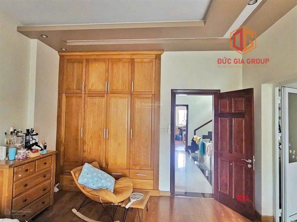 Bán nhà 1 trệt 2 mặt tiền đường nguyễn thành phương  sổ hồng hoàn 122m2 giá 9 tỷ