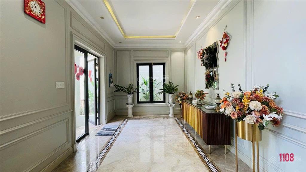 Cho thuê biệt thự hiện đại full nội thất khu d2d, phường trấn biên 264m2