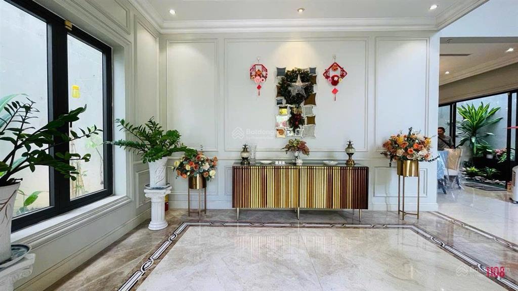Cho thuê biệt thự hiện đại full nội thất khu d2d, phường trấn biên 264m2