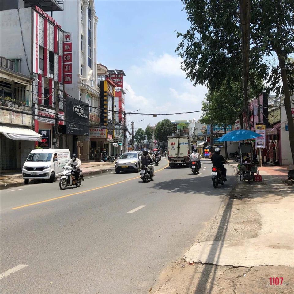 Cho thuê mặt bằng 272m² góc 2 mặt tiền đường phạm văn thuận, phường tam hiệp
