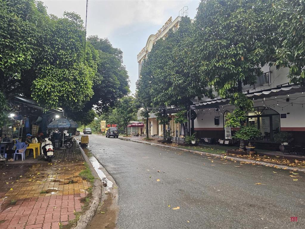 Cho thuê mặt bằng ngang 16m (320m2) kdc d2d võ thị sáu giá 35 tr/tháng