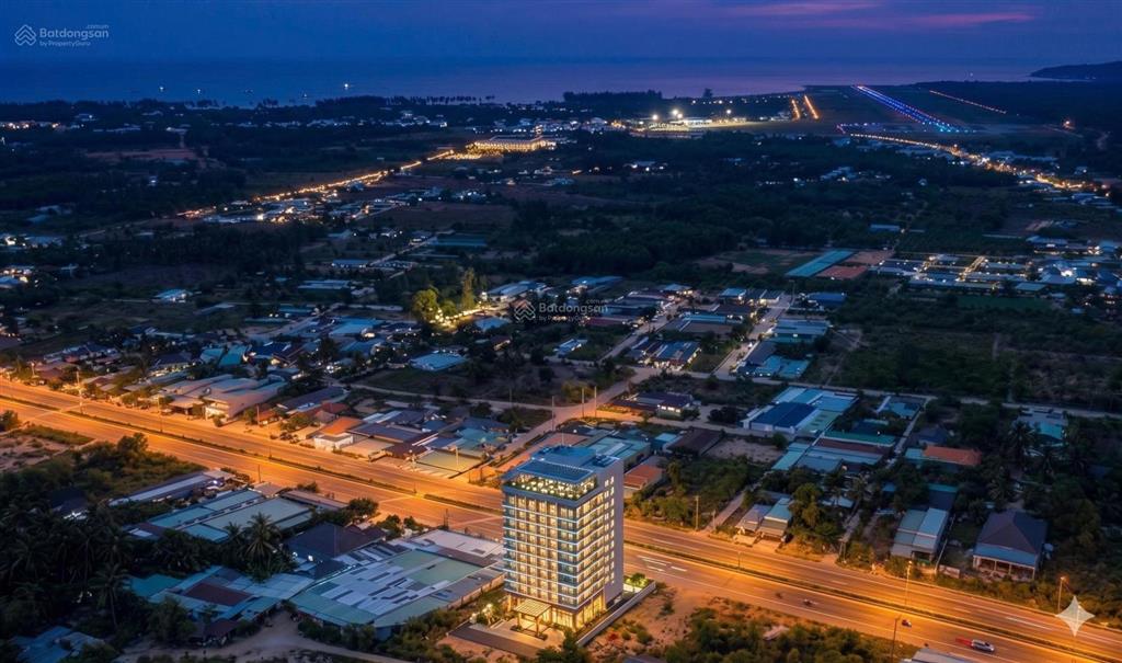 Bán đất tại tuyến tránh, 8 tỷ, 500m2, mặt tiền 13.6m, pháp lý đầy đủ. chuyển mục đích thoải mái