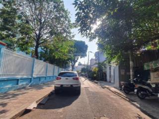 Khuôn đất siêu đẹp 327m2 khu biệt thự đường nội bộ 10m p.12 q.10