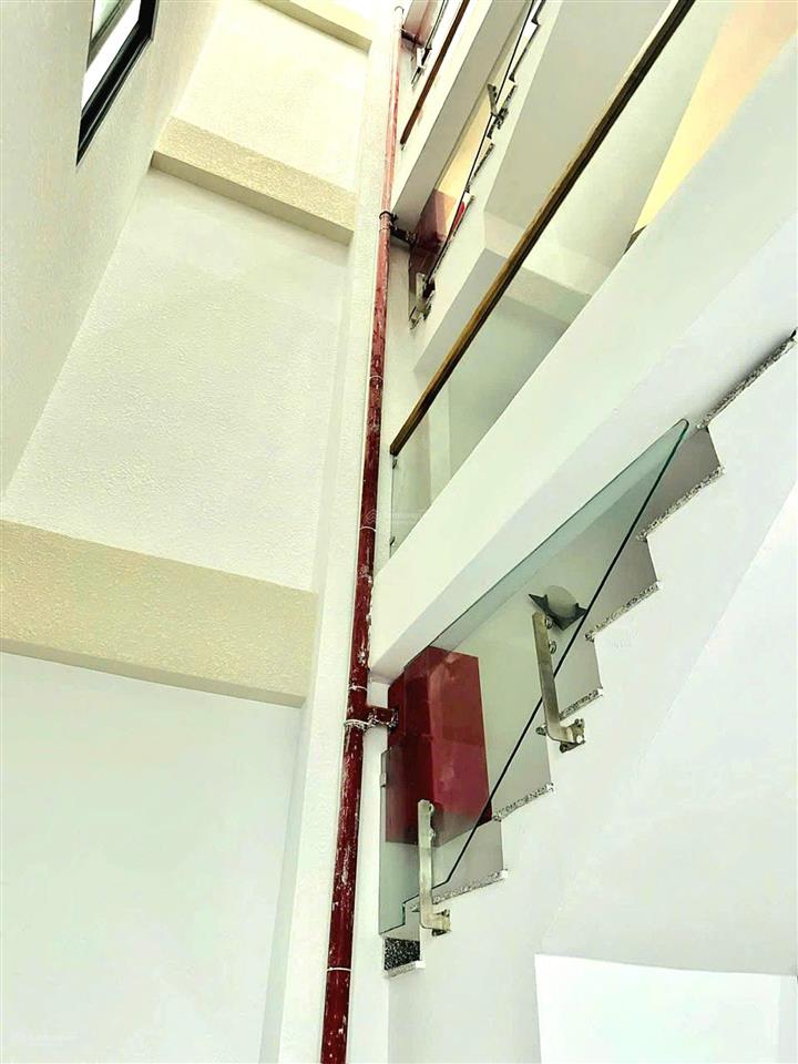 Bán building mặt tiền lạc long quân quận tân bình dòng tiền hơn 3% mỗi năm