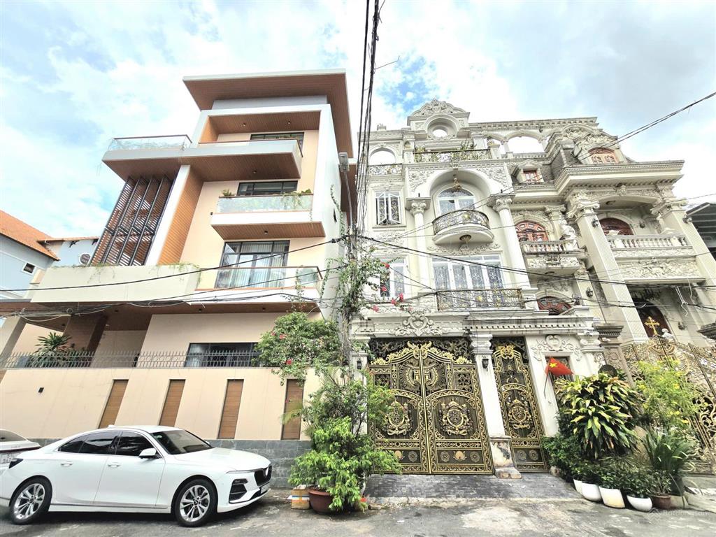Siêu hiếm  biệt thự trong khu vip đường cách mạng tháng 8 chỉ 30.5 tỷ