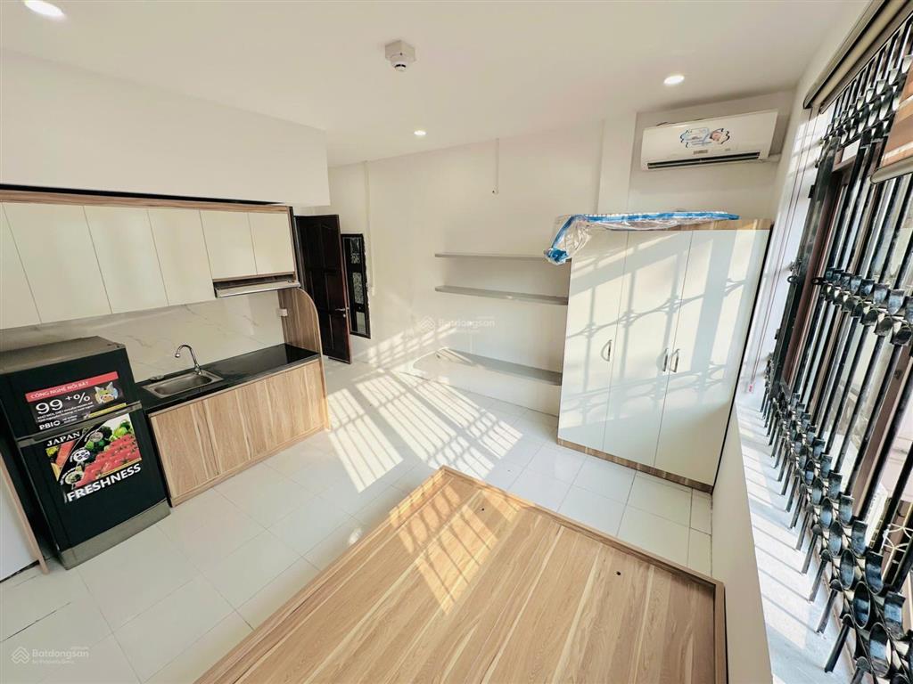 193 chùa bộc  mặt phố oto đỗ cửa  full đồ  gần đh ngân hàng, luật  giá từ 4tr5