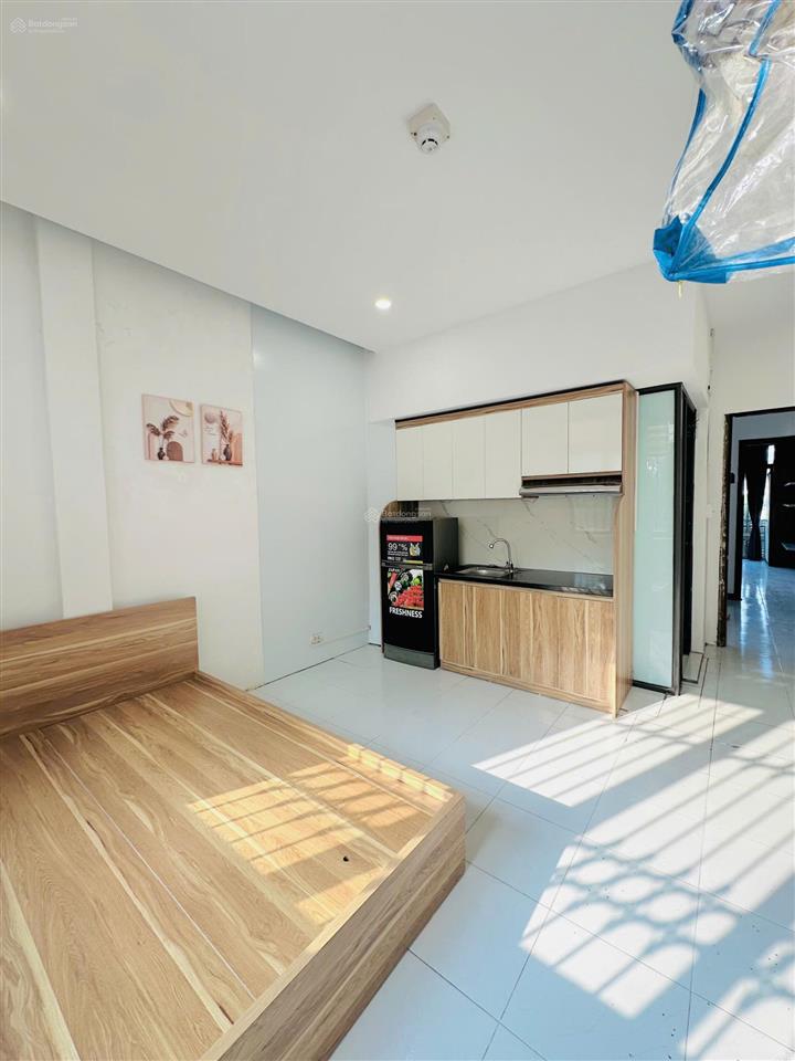 193 chùa bộc  mặt phố oto đỗ cửa  full đồ  gần đh ngân hàng, luật  giá từ 4tr5