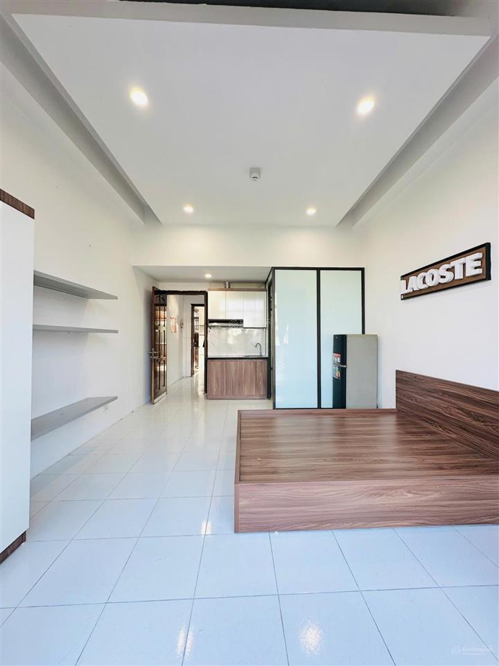 193 chùa bộc  mặt phố oto đỗ cửa  full đồ  gần đh ngân hàng, luật  giá từ 4tr5