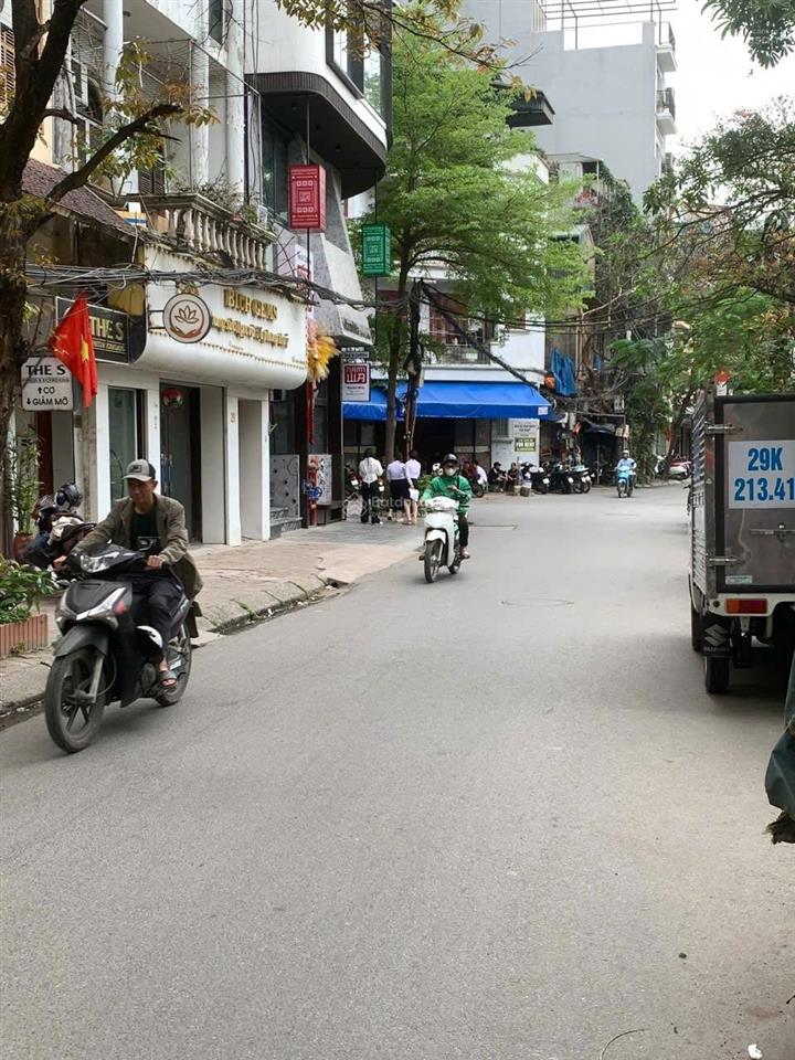 Riêng mặt hồ đầm tròn đội cấn ba đình  vỉa hè ô tô tránh kinh doanh  95m2  39 tỷ
