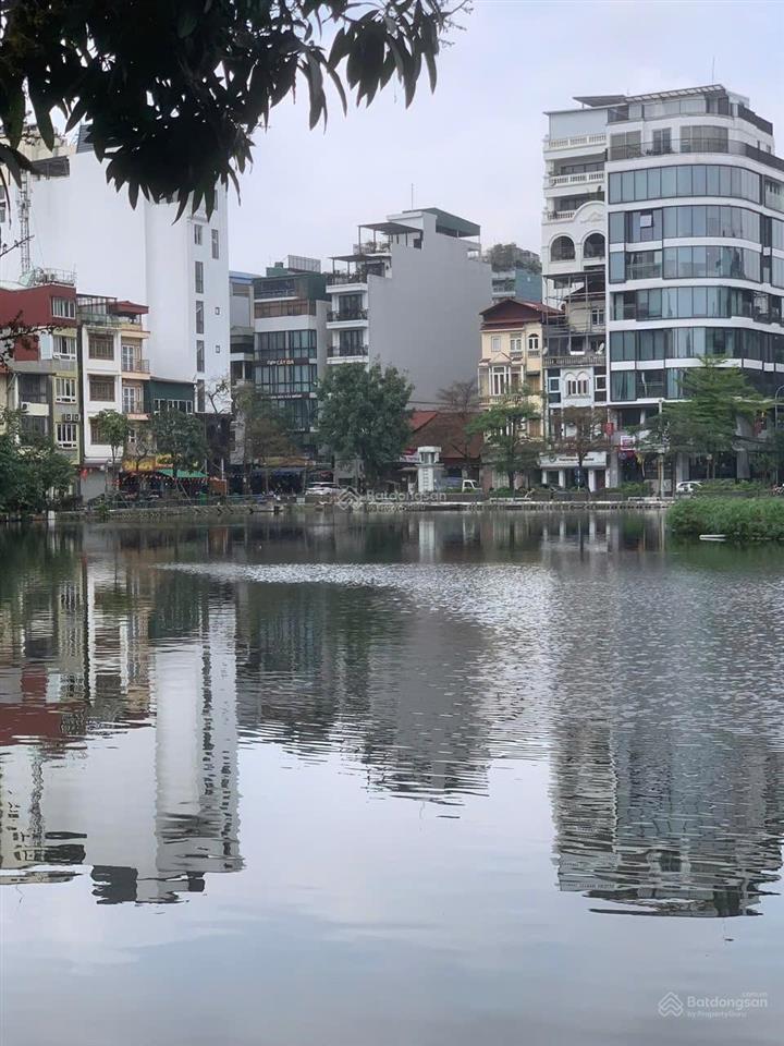 Riêng mặt hồ đầm tròn đội cấn ba đình  vỉa hè ô tô tránh kinh doanh  95m2  39 tỷ