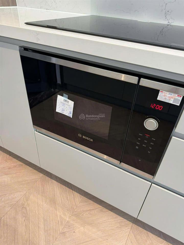 Hàng hiếm  view hồ tây  tầng cao đẹp nhất khu ngoại giao đoàn