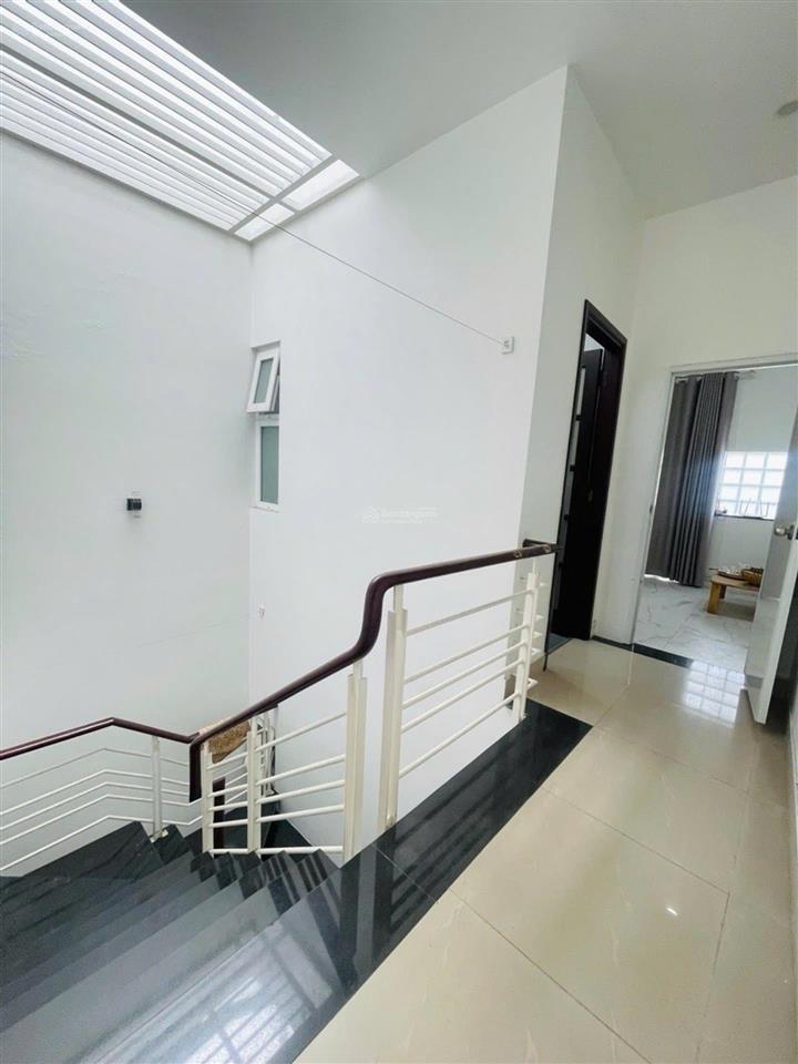 Bán nhà 4 tầng  60m2  hxh cmt8 phường hòa hưng  quận 10  10,3 tỷ tl