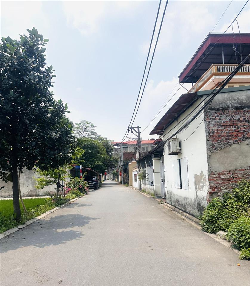 Lô góc 2 mặt thoáng 48m2  khu công nghiệp thuận thành 1 chỉ 500m 7 chỗ chạy vèo vèo  giá 1.8 tỷ