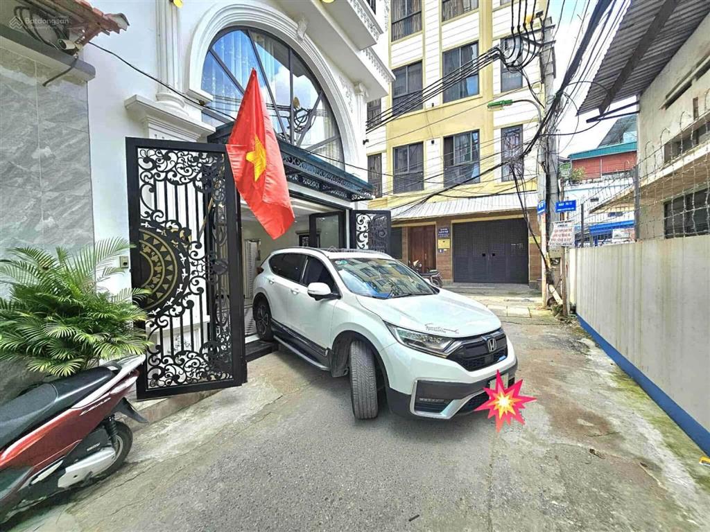 Bán nhà long biên, 50m 6 tầng thang máy dân xây chắc chắn, lô góc nở hậu, ô tô tránh. giá 11.5 tỷ