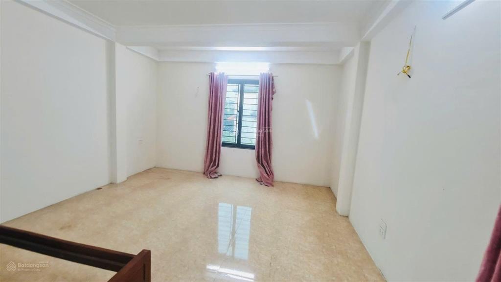 Ngô xuân quảng trâu quỳ gia lâm diện tích 64m²x 4 tầng, dòng tiền cho thuê ổn định 12 tr / tháng