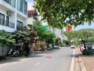 Đất gia lâm 100m  mặt tiền rộng 6.8m  đón đầu khu vực phát triển tiềm năng!giá 3 tỷ 950