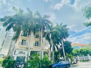 Định cư nước ngoài cần bán gấp nhà nam thông 3 (270 m2)  phú mỹ hưng.  0902 719 ***