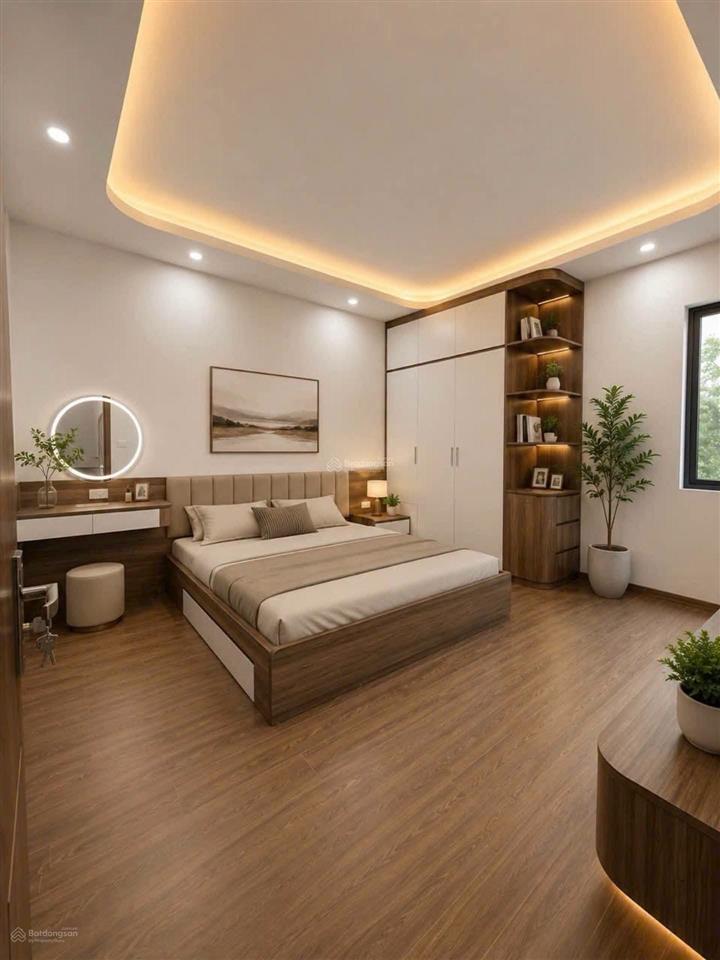 Tôn thất tùng 42m2  3t  mt 4.2m  quỹ đất hiếm xây ccmn 7 tầng thang máy cực đẹp  giá 12.1 tỷ