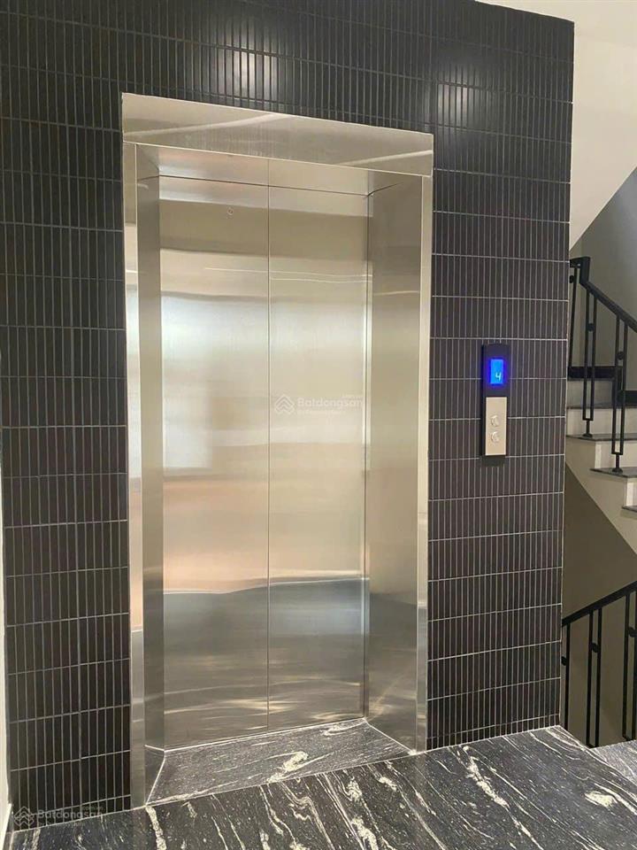 Láng 45m mt 5,5m 6 tầng thang máy xây mới 15,5 tỷ