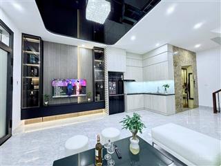 Bán nhà đường láng 100m  mặt tiền 5m  giá 15,8 tỷ