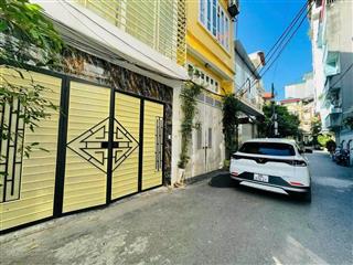 Phương mai 8 tầng thang máy gara ô tô 7 chỗ mặt ngõ kinh doanh