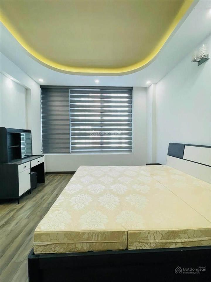 Phương mai 8 tầng thang máy gara ô tô 7 chỗ mặt ngõ kinh doanh