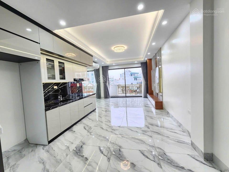 Thái hà  10m ra phố  7 tầng thang máy  2 thoáng full nội thất  hạ chào 16,9 tỷ