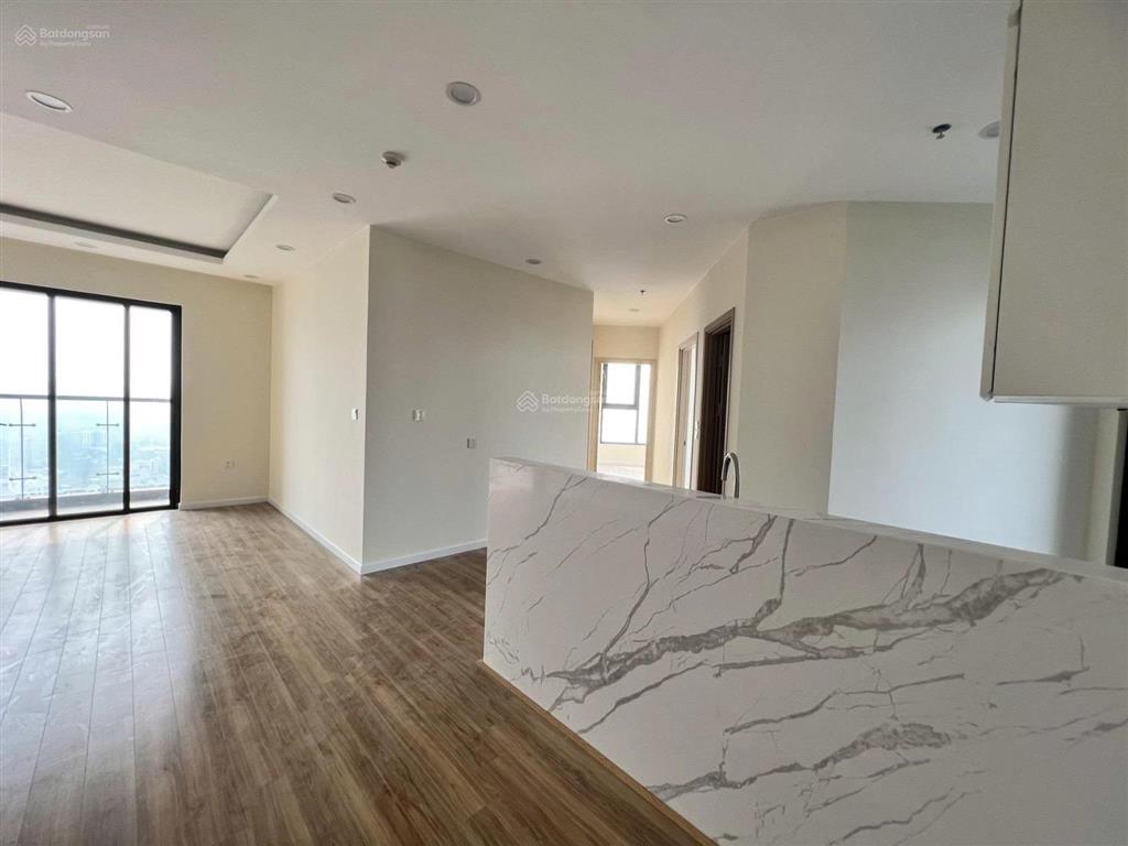 Cc trinity tower, cho thuê 16,5 triệu, 100m2, 3pn, 2wc ở nhân chính, thanh xuân