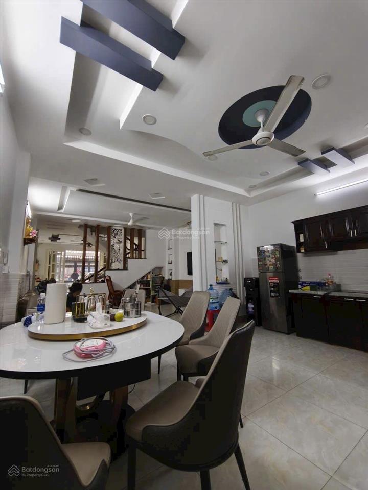 Nhà 4 tầng cực đẹp  khu phân lô cao cấp 38ha p.tân thới nhất q12. dt 5m x 20m, dtcn 100m2. dt sàn