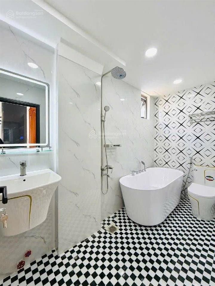 Khu phân lô cao cấp phan huy ích  full nội thất  nhà mới 5 tầng  dt 4.5mx13m  ô tô thông