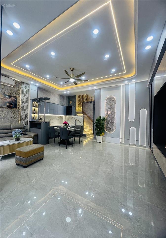 Siêu phẩm 4 tầng  thiết kế sang trọng  tinh tế  ngay phan huy ích gần trường chinh gò vấp