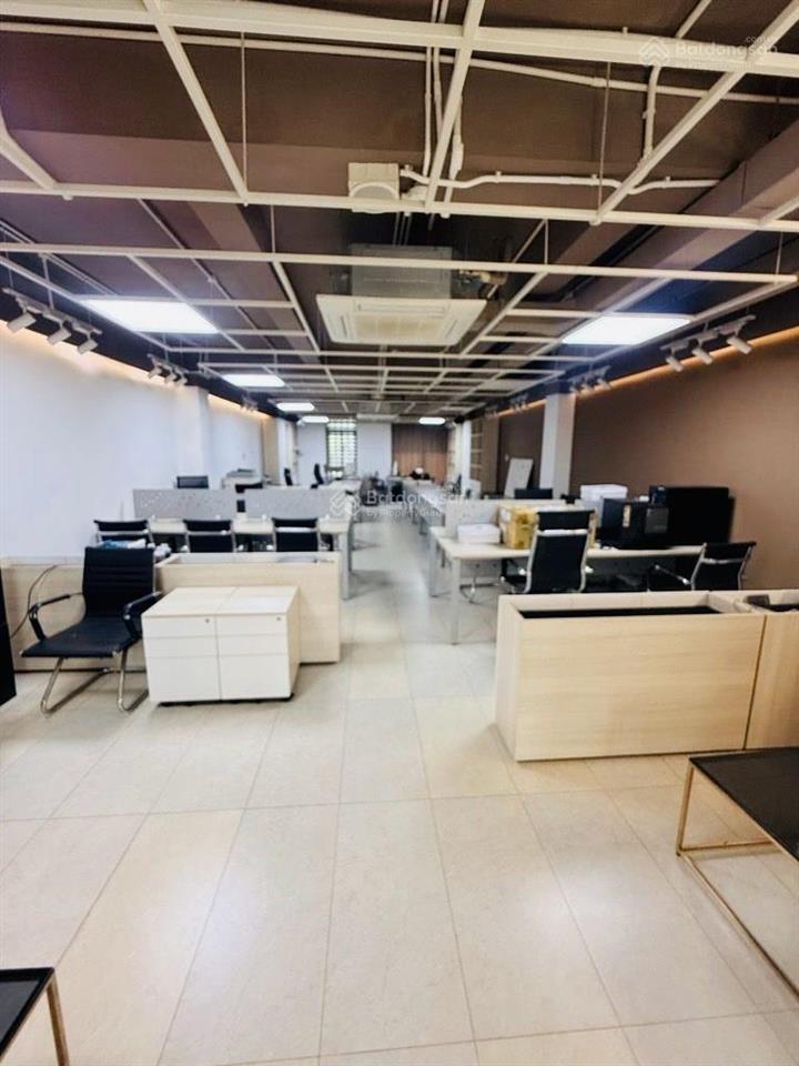 Mặt tiền kinh doanh siêu vip toà nhà tầng + thang máy  ngang hiếm 6mx22m trục chính kinh doanh